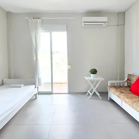 Beachfront 1br דירה