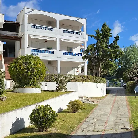 Beachfront 1br Siviri